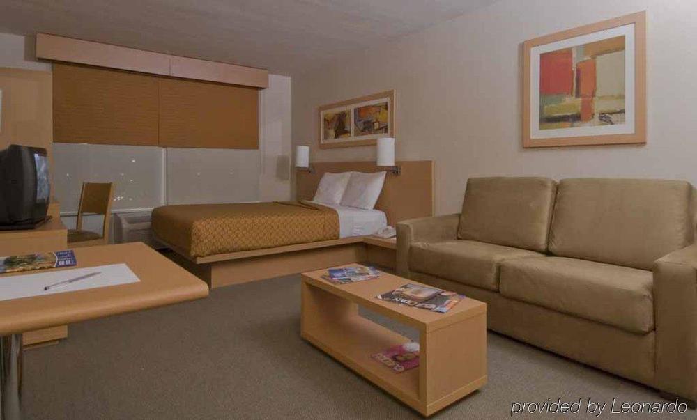 Sierra Suites By Hp Hotels San Luis Potosí Habitación foto